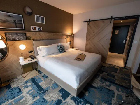 The Otis Hotel, Autograph Collection